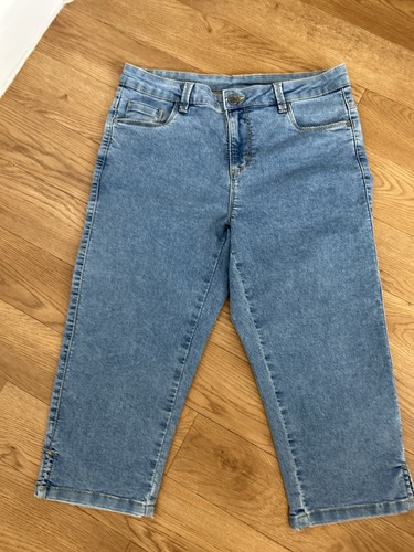 Mid wash denim - denim, capri