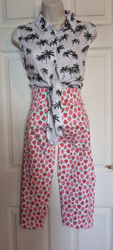 Retro 50s style strawberry - style,